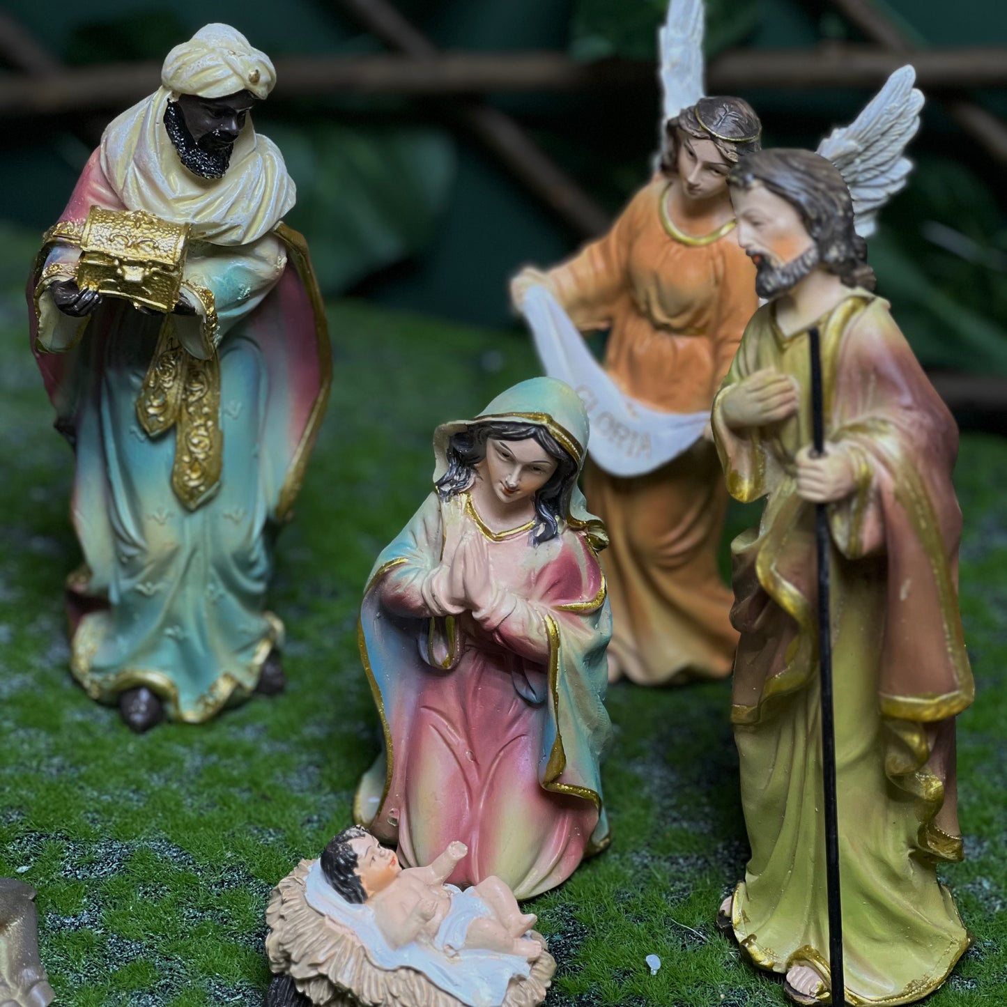 20cm Compact Painted Resin Nativity Set for Christmas