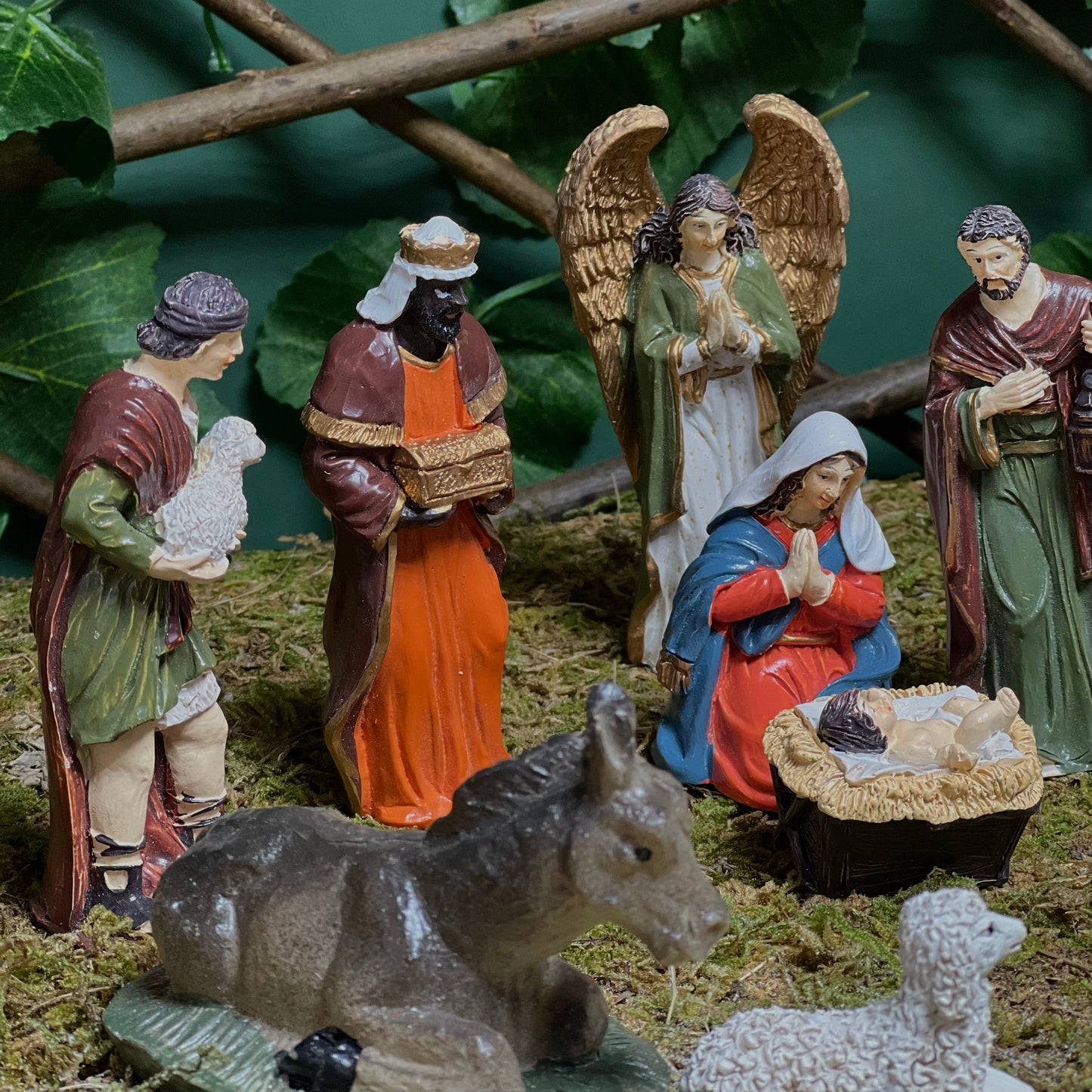 10 cm Classic Painted Nativity Scene with Full Figures