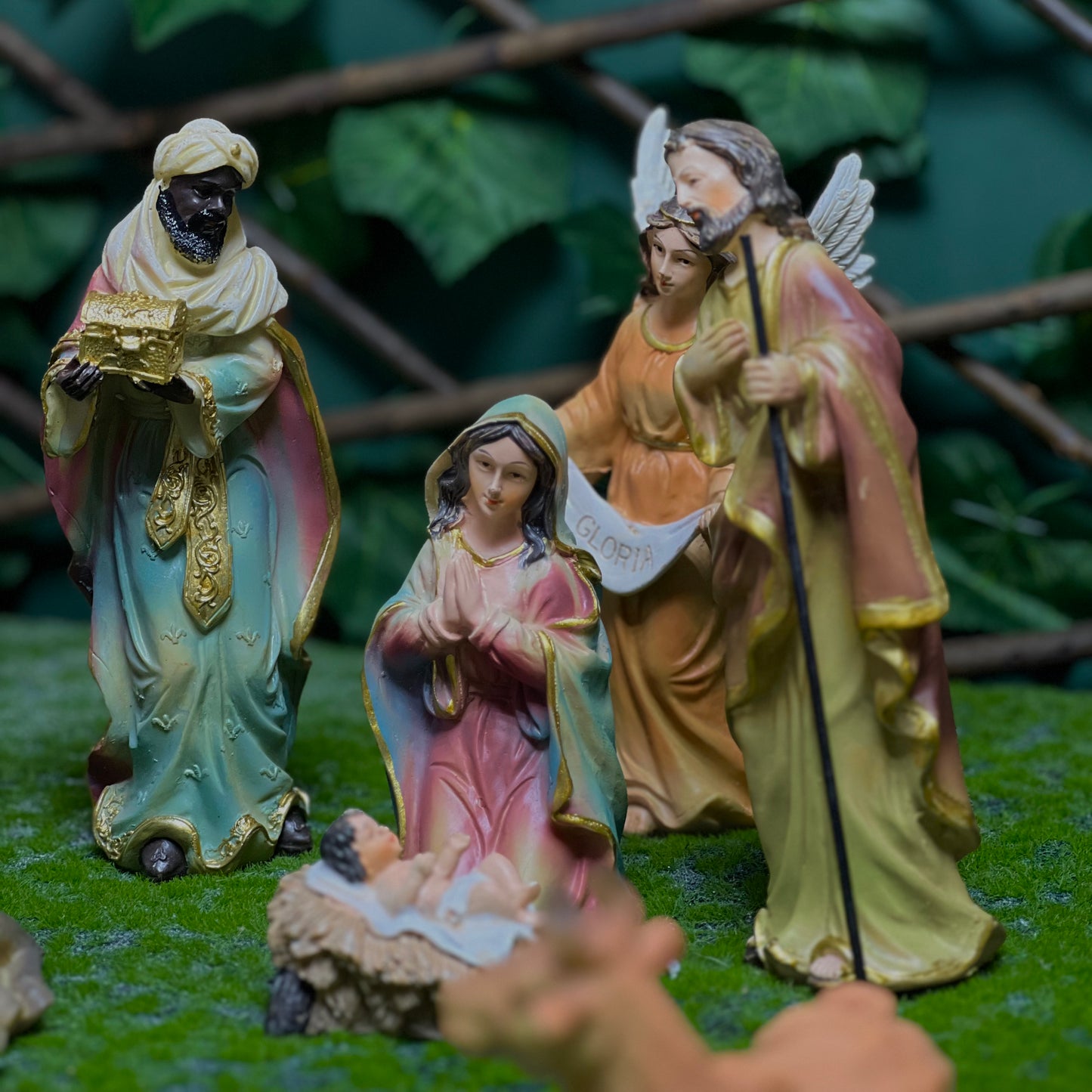 20cm Compact Painted Resin Nativity Set for Christmas