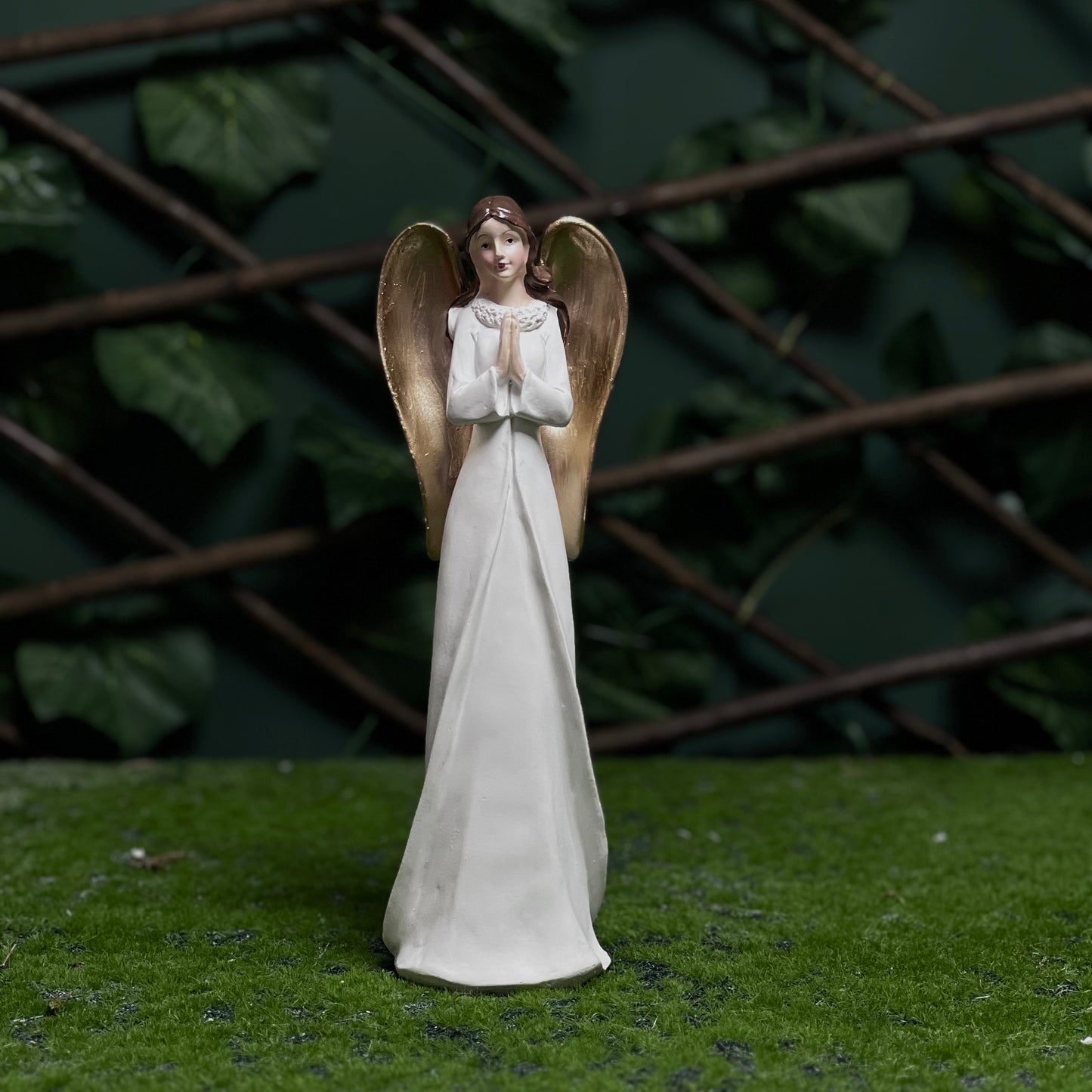 Elegant Praying Angel Figurine with Golden Wings