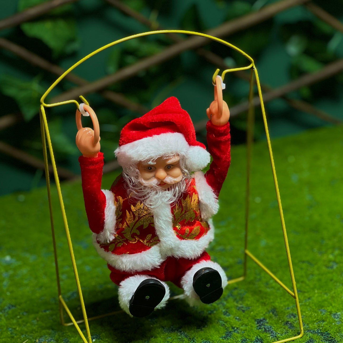 Swinging Santa Claus Musical Animated Hanging Christmas Ornament