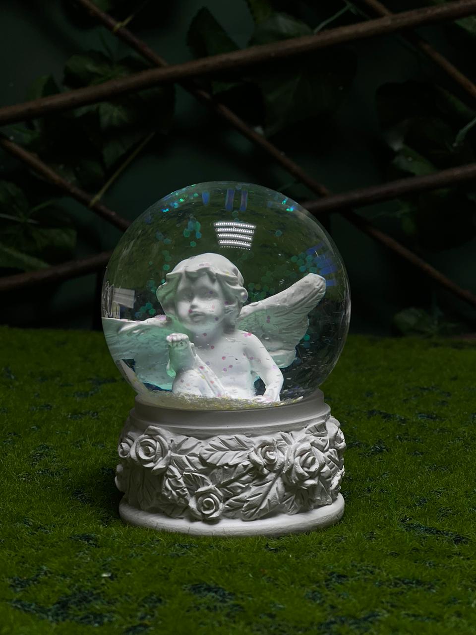 Angel Snow Globe Figurine with Glitter Water Effect