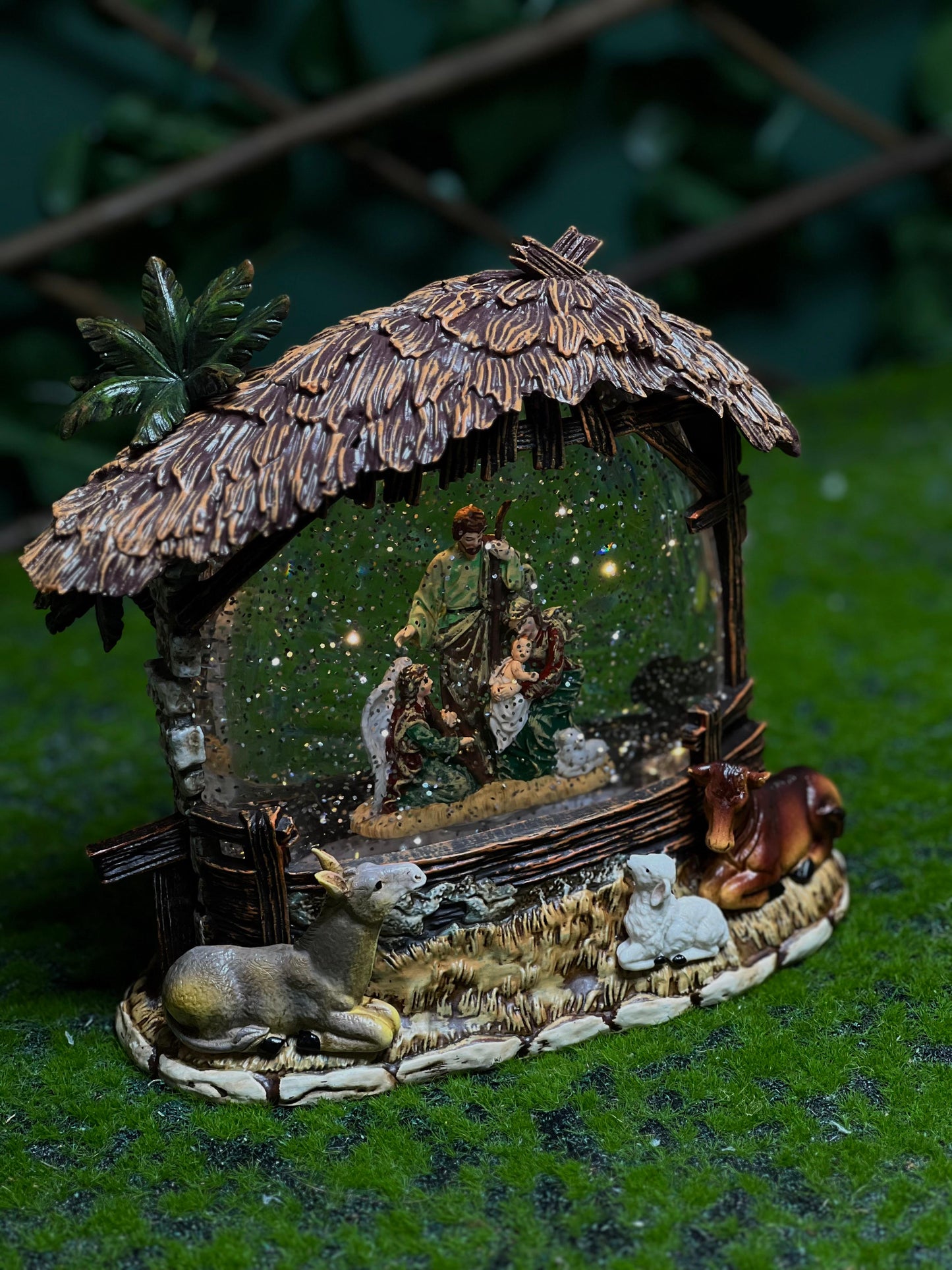 Snow globe with LED-lit nativity scene, "Holy Night" melody, Christmas decoration